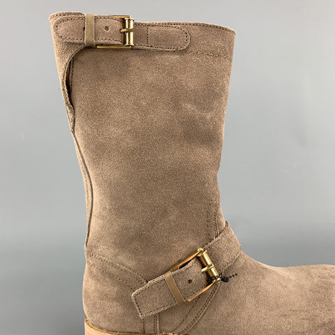 JIL SANDER Botas moteras con correa Bucke de ante color topo Talla 7