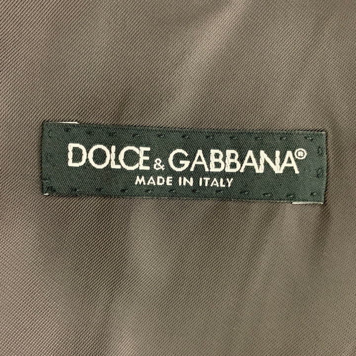 DOLCE &amp; GABBANA Talla 46 Chaleco malva con botones de lana lisa