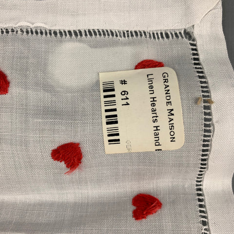 GRANDE MAISON Pochette de costume en lin coeur rouge blanc