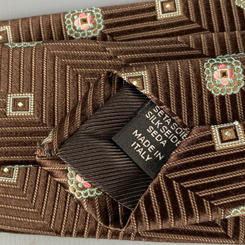 ERMENEGILDO ZEGNA Cravate en soie à chevrons marron beige