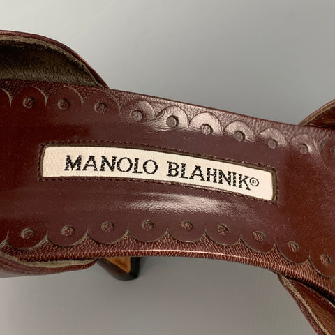 MANOLO BLAHNIK Size 7 Brown Leather D'Orsay Pumps