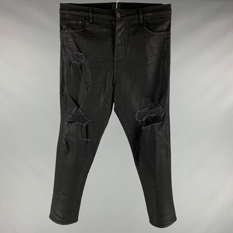 EN NOIR Taille 38 Jean noir en coton élasthanne en détresse avec braguette boutonnée