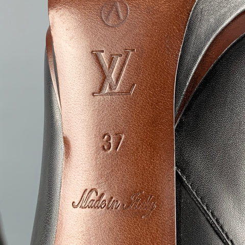 LOUIS VUITTON Taille 7 Bottes à plateforme noires