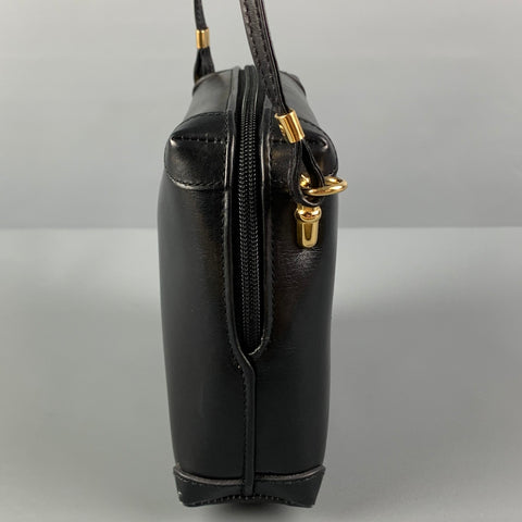 GUCCI Black Leather Cross Body Handbag