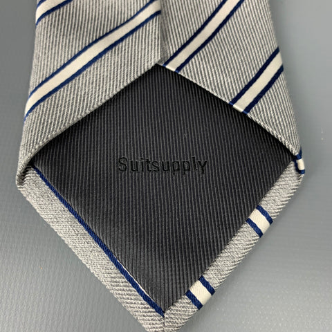 SUIT SUPPLY Light Gray & White Diagonal Stripe Silk Tie