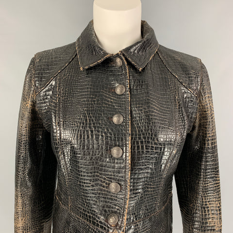 CHANEL 2003 Talla 8 Chaqueta motera negra desgastada en relieve