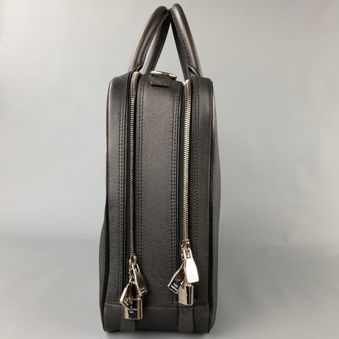 LOUIS VUITTON Porte-documents Taiga Porte en cuir noir