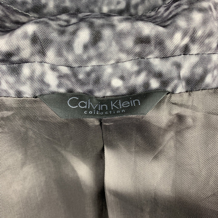 CALVIN KLEIN COLLECTION Taille 40 Costume à revers cranté en polyester tacheté gris