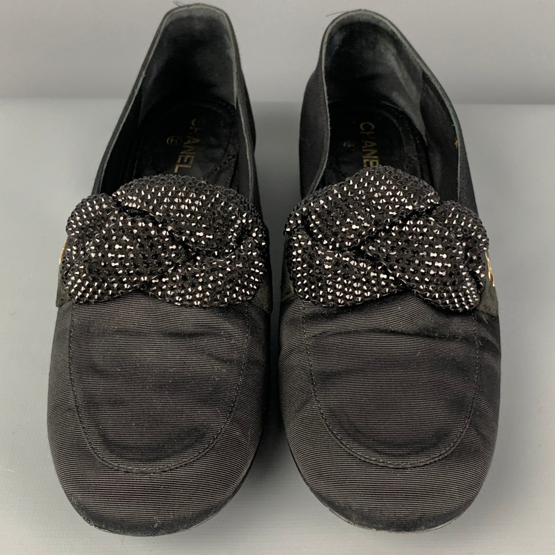 CHANEL Talla 6 Mocasines planos de tela negra con diamantes de imitación