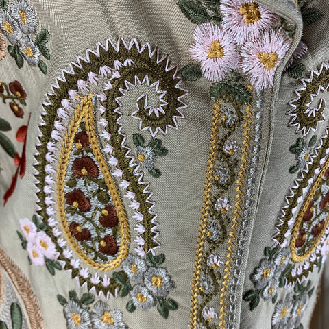 BIYA Size XS Beige Multi-Color Silk Embroidered Snaps Coat