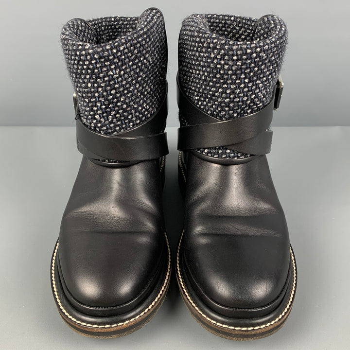 CHANEL Taille 7,5 Bottes à enfiler en tweed gris noir avec matériaux mélangés