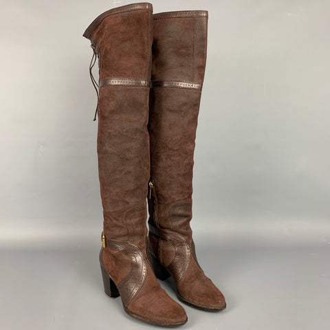 DIOR Talla 6 Botas pirata hasta la rodilla con correa y hebilla de ante marrón