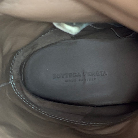 BOTTEGA VENETA Botas hasta la rodilla tejidas de ante beige Talla 7