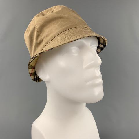 BURBERRY LONDON Beige Plaid Cotton Reversible Bucket Hat