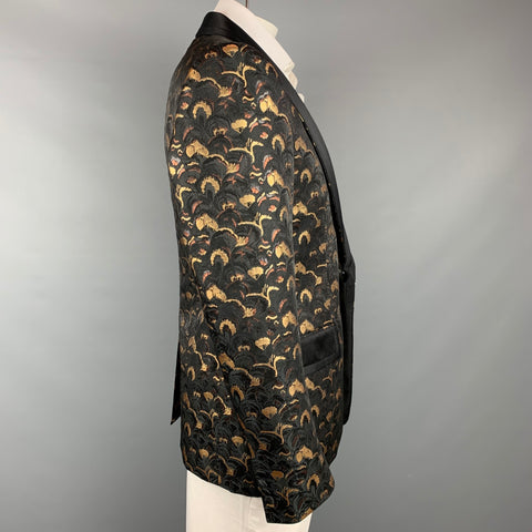 DOLCE & GABBANA Size 44 Regular Black & Gold Jacquard Polyester Blend Shawl Collar Sport Coat