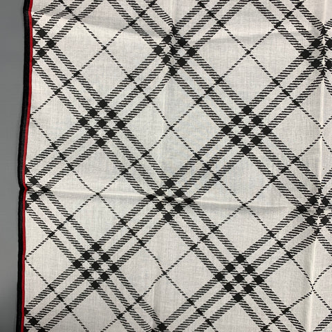 BURBERRY LONDON White & Black Plaid Cotton Pocket Square