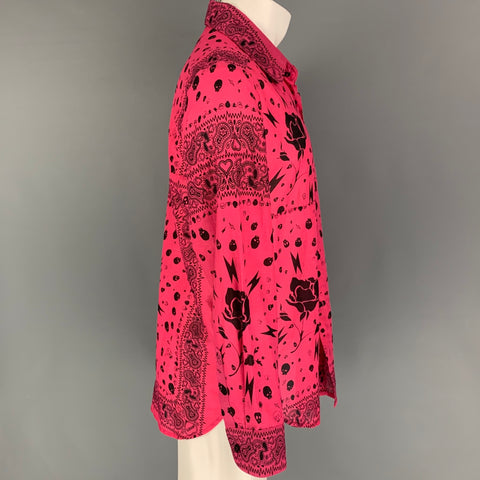 SODA Size M Fuchsia Black Skulls Long Sleeve Shirt
