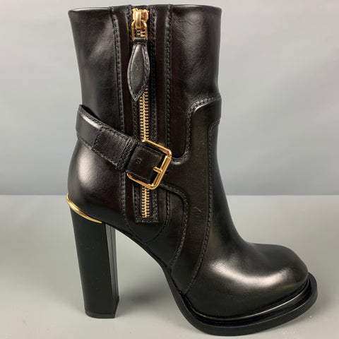 LOUIS VUITTON Talla 7 Botas de cuero negras