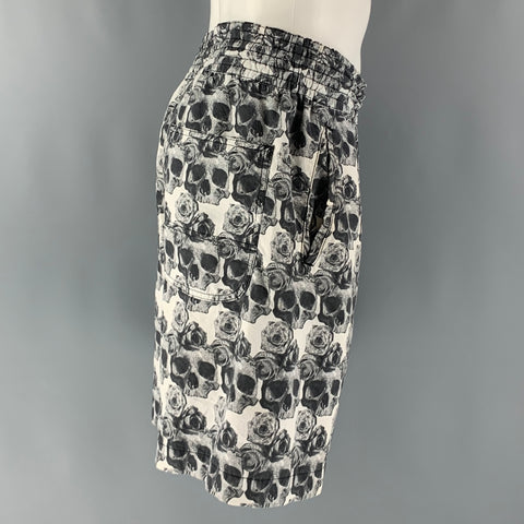 COMME des GARCONS HOMME PLUS Size S Grey Black Floral Cotton Bermuda Shorts