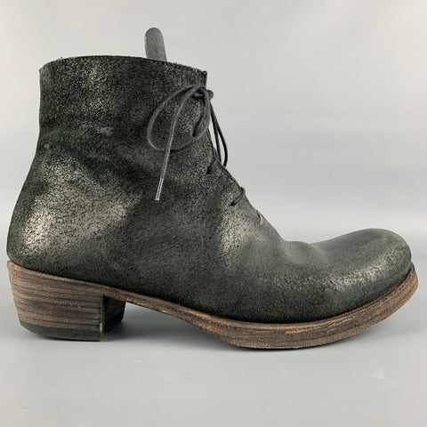 Botas con cordones desgastadas de cuero color carbón talla 7 de M.A+