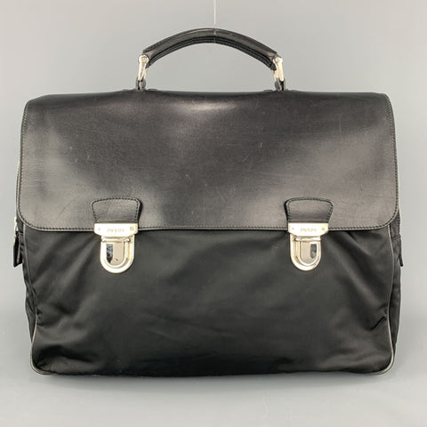 PRADA Porte-documents à double pression en nylon et cuir