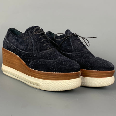 MIU MIU Cordones de cuña Oxford de ante azul marino y marrón talla 8,5