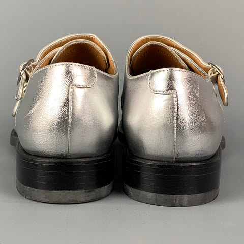 O'KEEFFE Zapatos planos con doble correa tipo monje perforados de cuero plateado talla 7