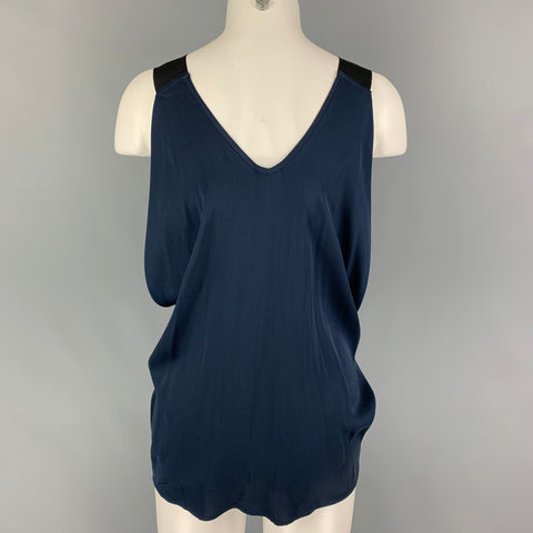 ZERO + MARIA CORNEJO Talla 2 Blusa drapeada de seda azul marino