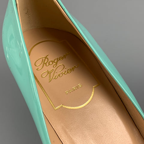 ROGER VIVIER Size 6 Mint Patent Leather Curved Heel Pumps