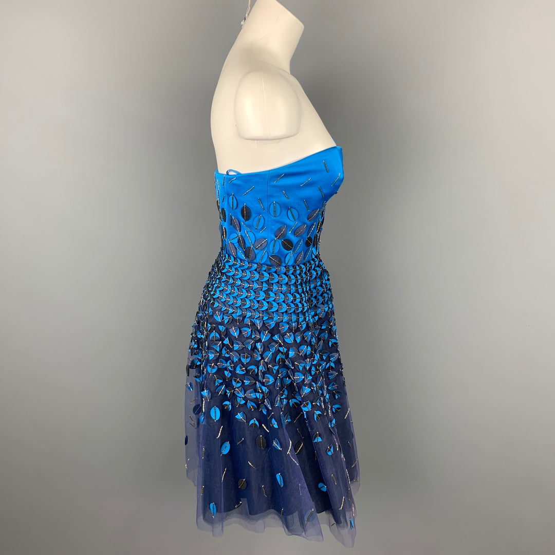 CAROLINA HERRERA Taille 6 Royal Blue &amp; Navy Cotton / Polyester Robe trapèze sans bretelles