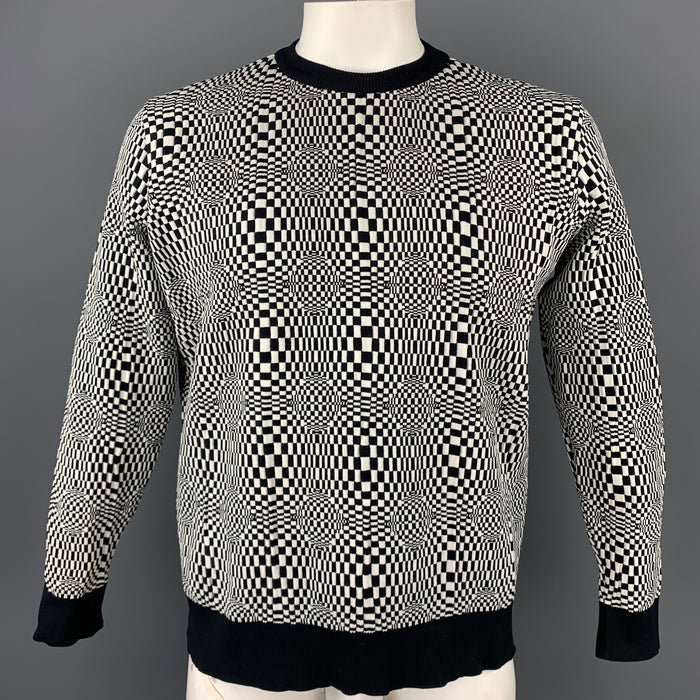 Vintage VERSACE CLASSIC Size XL Black & White Geometric Nylon Crew-Neck Pullover