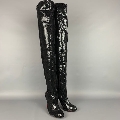 CHRISTIAN LOUBOUTIN Talla 7 Botas Louise con punta redonda y lentejuelas negras sobre la rodilla
