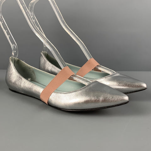MARC JACOBS Zapatos planos Mary Jane de cuero plateado talla 8.5