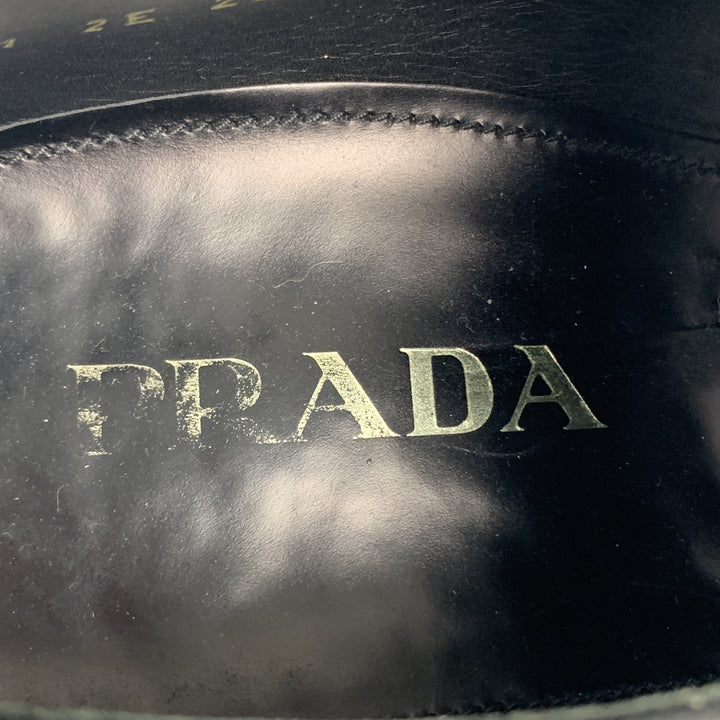 PRADA F/W 09 Taille10.5 Chaussures à lacets en cuir clouté noir à bout renforcé