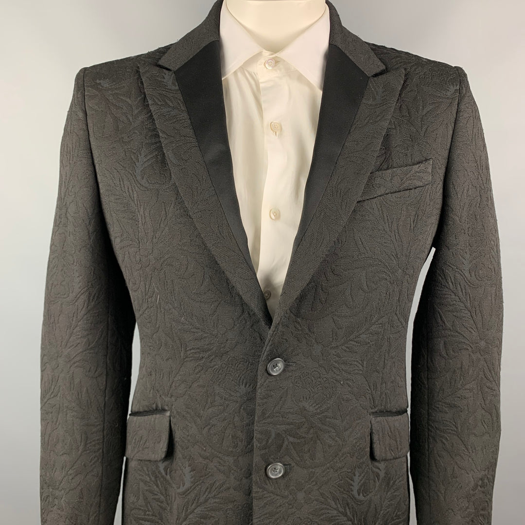 D&G by DOLCE & GABBANA Size 42 Regular Black Textured Damask Polyester / Cotton Peak Lapel Sport Coat