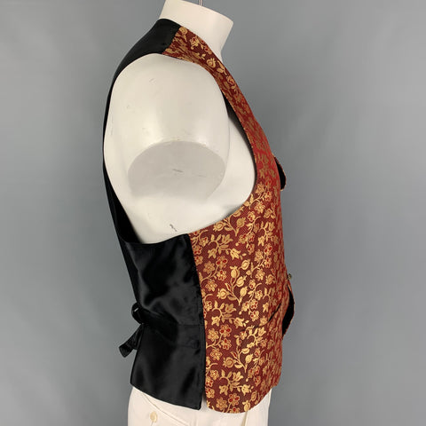 FAVOURBROOK Size 48 Red Gold Jacquard Silk Buttoned Vest