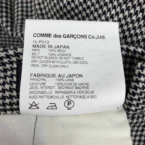COMME des GARCONS BLACK Size L Black White Houndstooth Wool Pleated Skirt Shorts