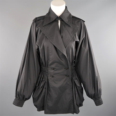 CHANEL Talla 6 Chaqueta cortavientos negra con doble botonadura y manga globo