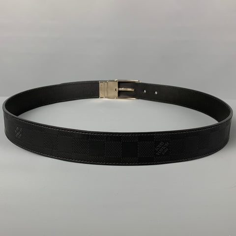 LOUIS VUITTON Size 40 Black Damier Leather Belt