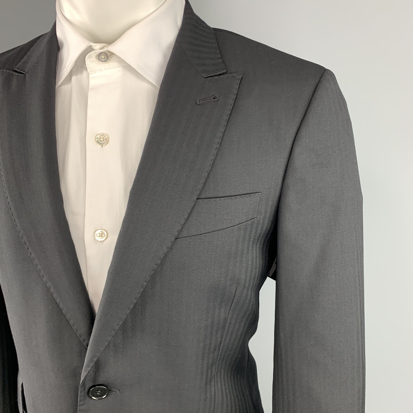 PAUL SMITH Size 38 Black Herringbone Wool Peak Lapel Suit
