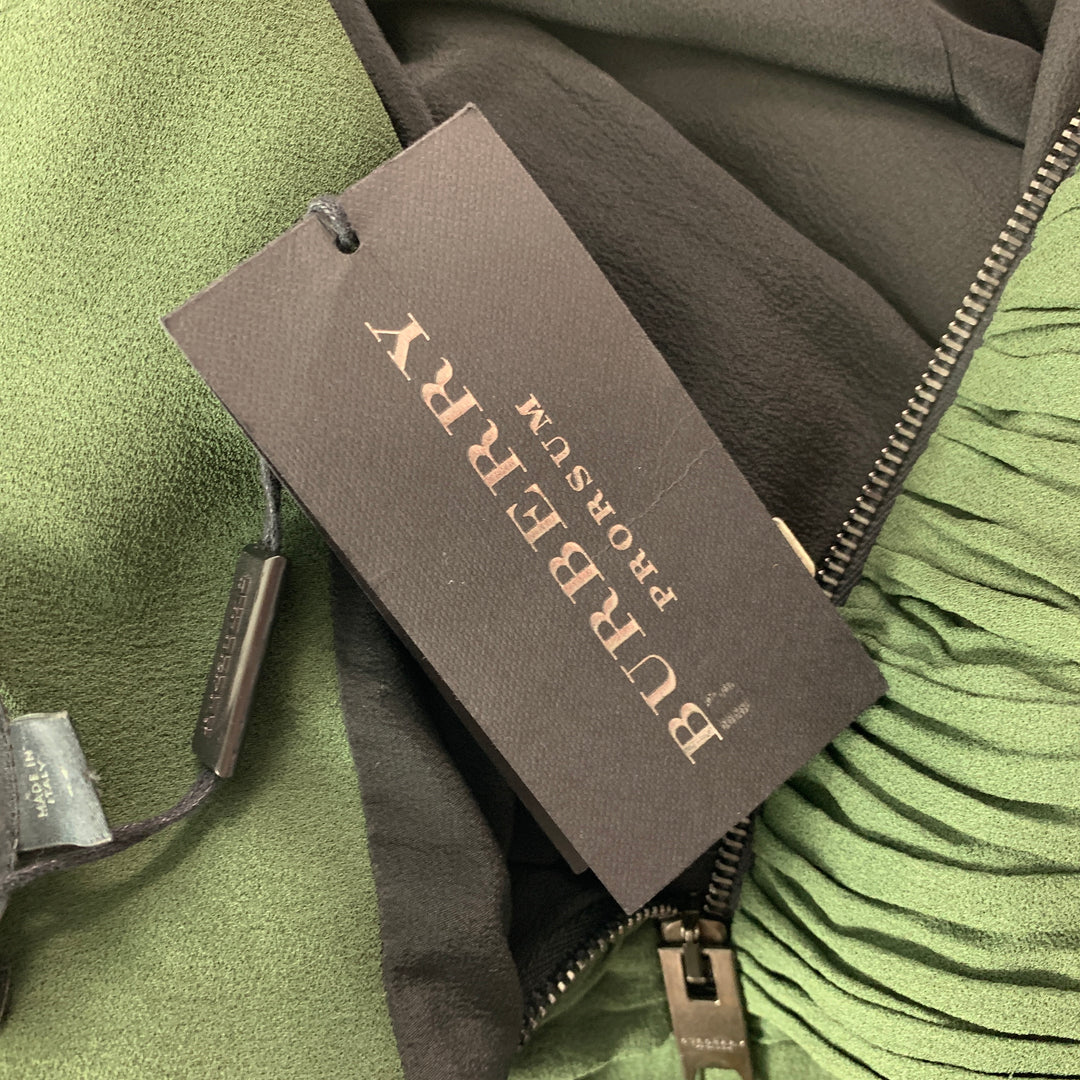 BURBERRY PRORSUM Pre-Fall 2012 Size 8 Green Silk Ruched Evening Dress Gown Sui Generis Designer Consignment BURBERRY PRORSUM Pre-Fall 2012 Size 8 Green Silk Ruched Evening Dress Gown Sui Generis Designer Consignment