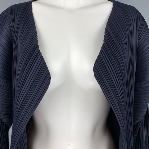 ISSEY MIYAKE Taille M Cardigan plissé bleu marine ouvert sur le devant - Femme