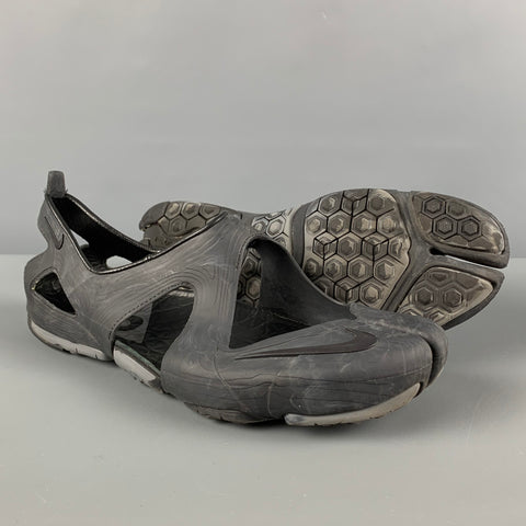NIKE Sandalias ACG Free Rift con punta dividida de TPU jaspeado negro talla 11