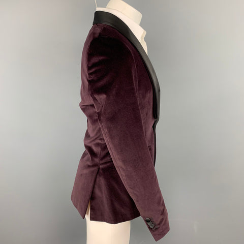 SALLE PRIVEE Size 36 Burgundy Velvet Shawl Collar Sport Coat