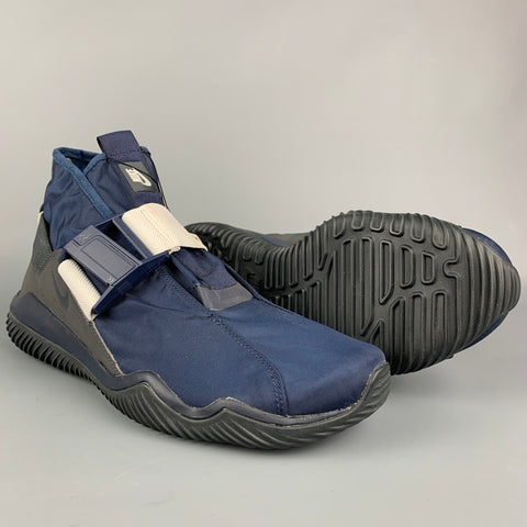 NIKE Size 11.5 Navy & Black Nylon Slip On Sneakers