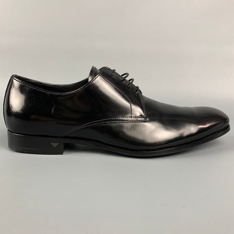 PRADA Taille 7 Chaussures à lacets Oxford en cuir verni noir