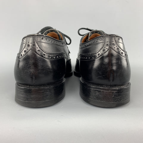 Vintage CHURCH'S Size 10.5 Black Leather Wingtip Lace Up Brougues