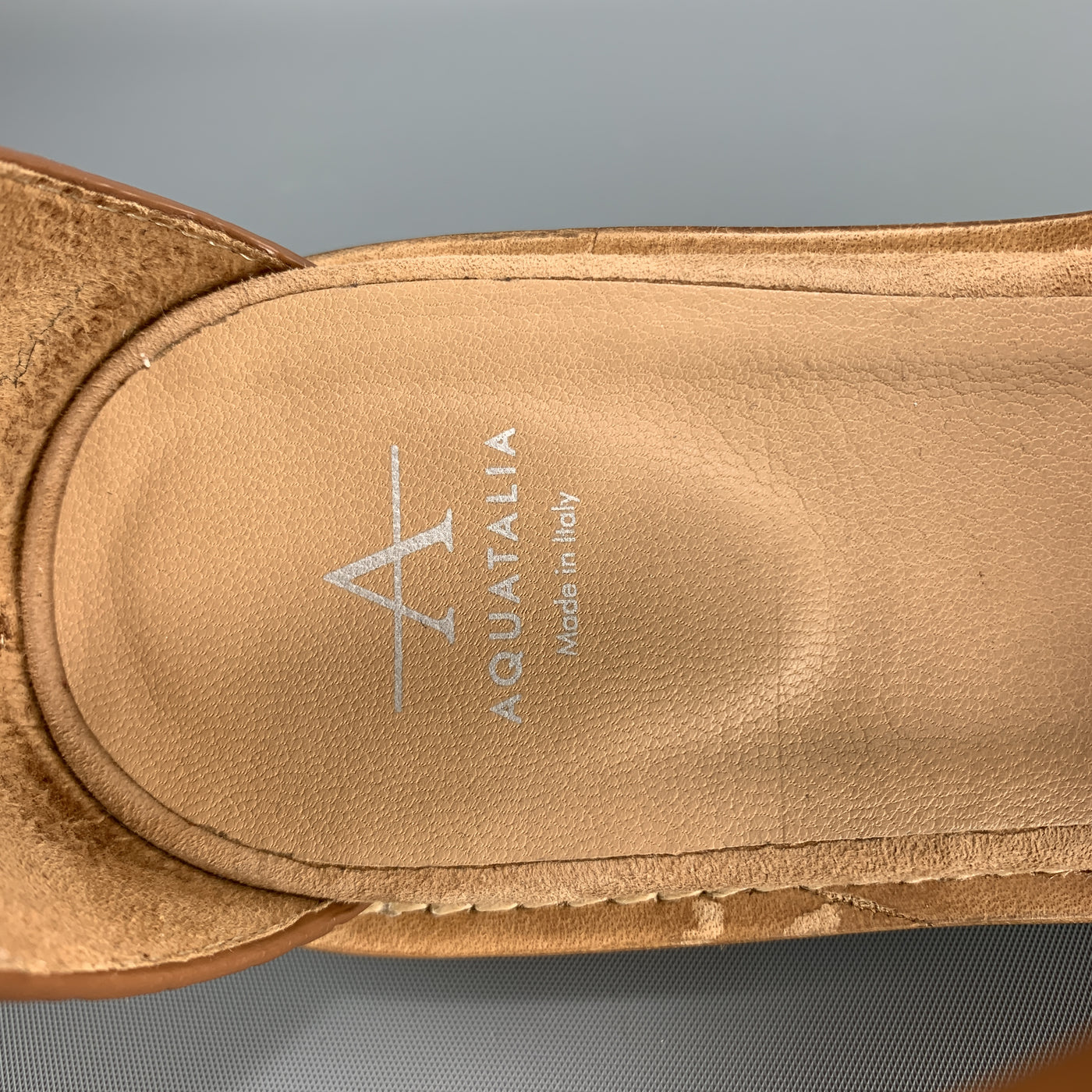 AQUATALIA Size 9 Tan Crocodile Embossed Leather Gladiator Sandals