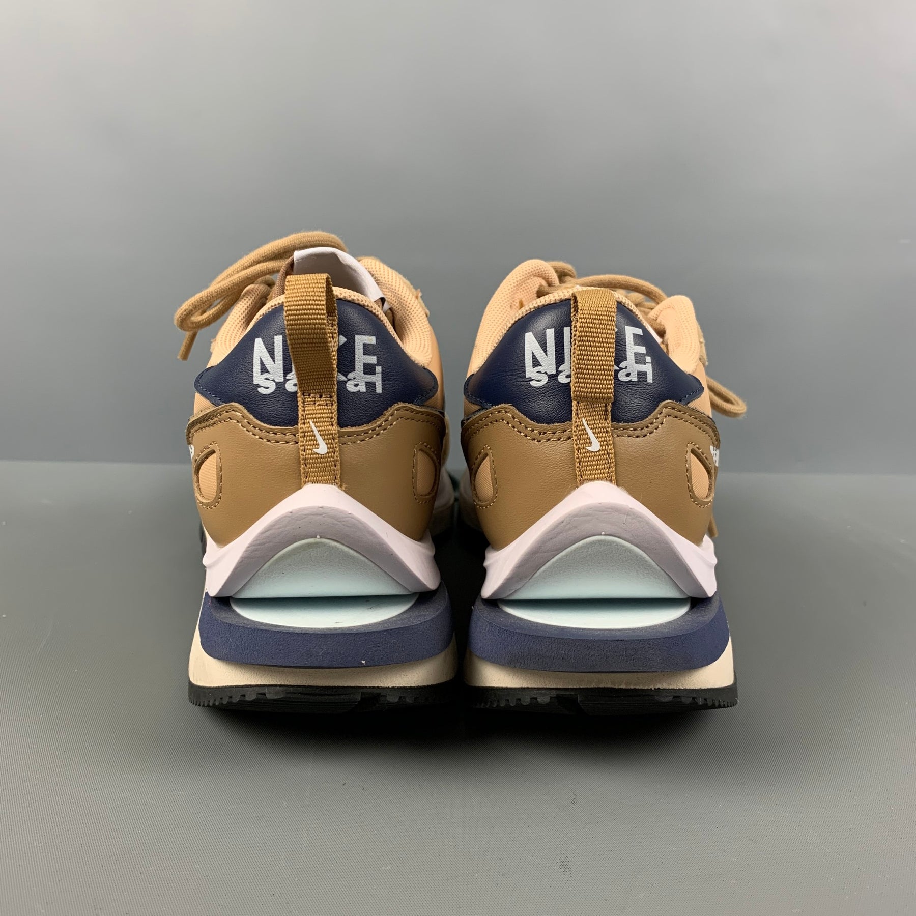 Nike sacai runner best sale