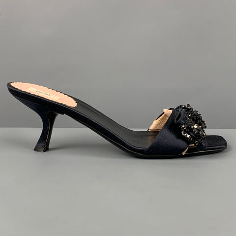 Sandalias tipo chinelas con lazo de seda azul marino PRADA Talla 6.5